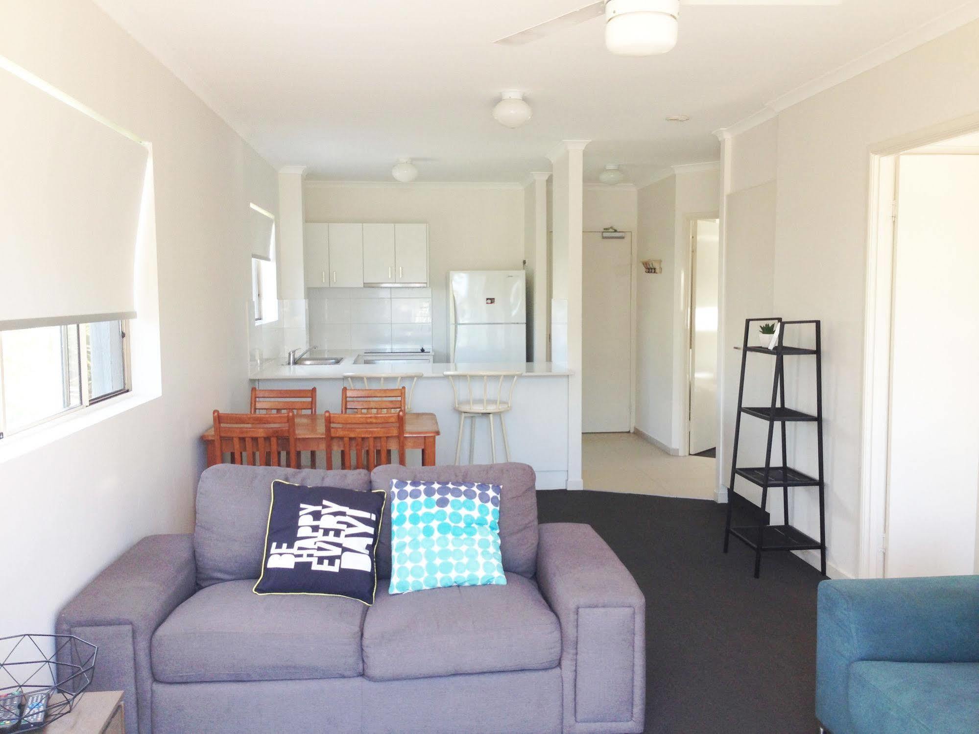Surfers Riverside Gold Coast Exterior photo